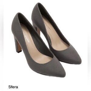 Women's Gray Pumps in faux suede